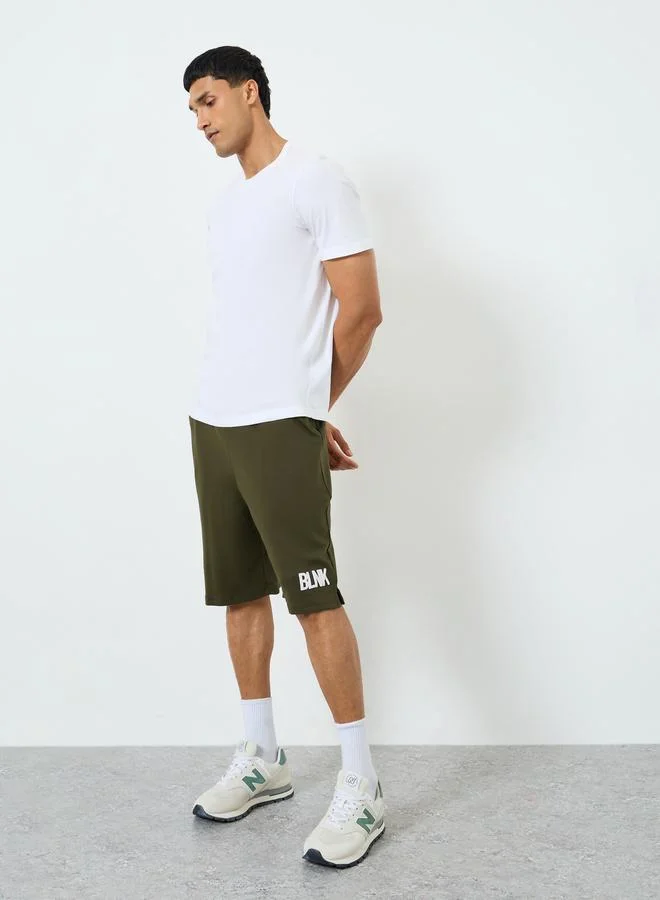 ستايلي شورت محبوك بقصة واسعة